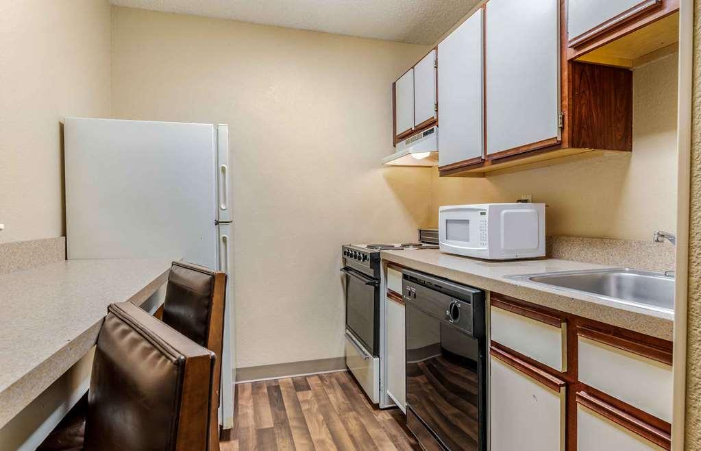 Extended Stay America Suites - Evansville - East Værelse billede