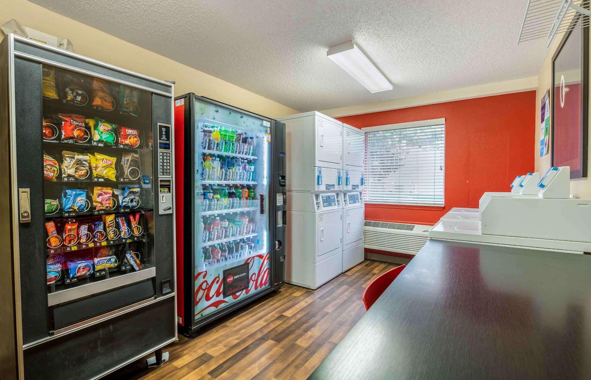 Extended Stay America Suites - Evansville - East Eksteriør billede